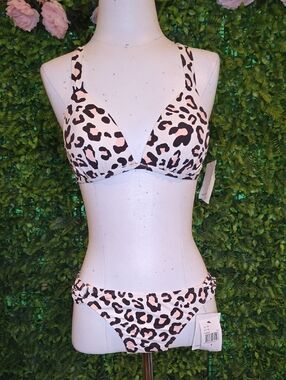 Gibson Latimer Pink Leopard Print Triangle Bikini